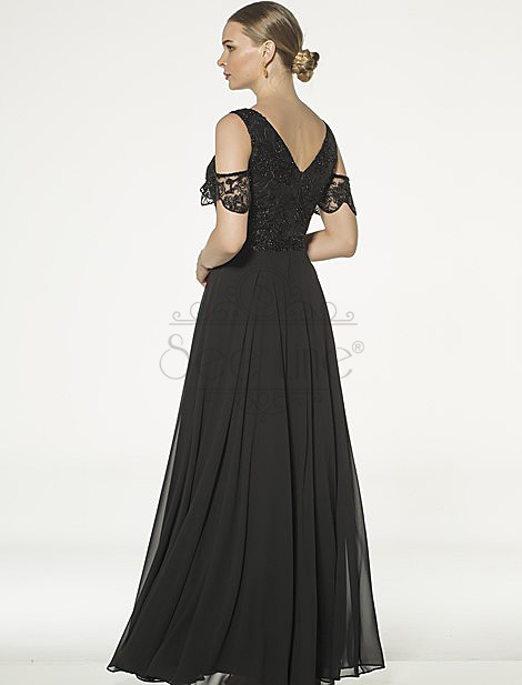 Кружевное длинное черное вечернее  платье с полыми рукавами