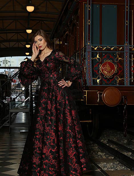 Spanish Sleeve Red Jacquard Evening Dress