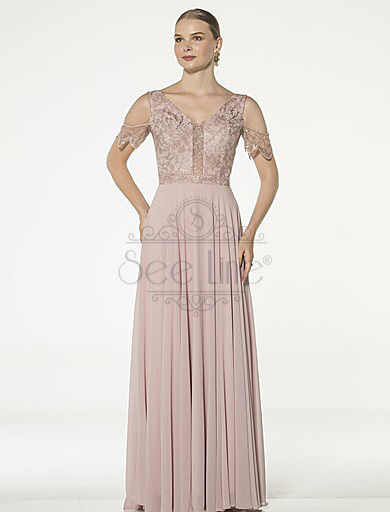 кружевное длинное пудровое вечернее  платье с полыми рукавами, кружевное длинное пудровое вечернее  платье с полыми рукавами