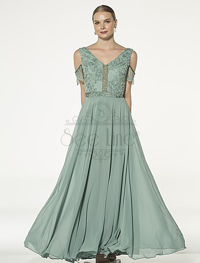 Long Mint Green Evening Dress With Lace Sleeves