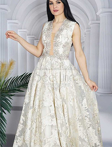 decollete long white evening dress, decollete long white evening dress